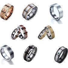 How to Choose the Perfect Men’s Wedding Bands