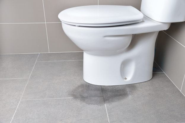 How to fix leaking toilets