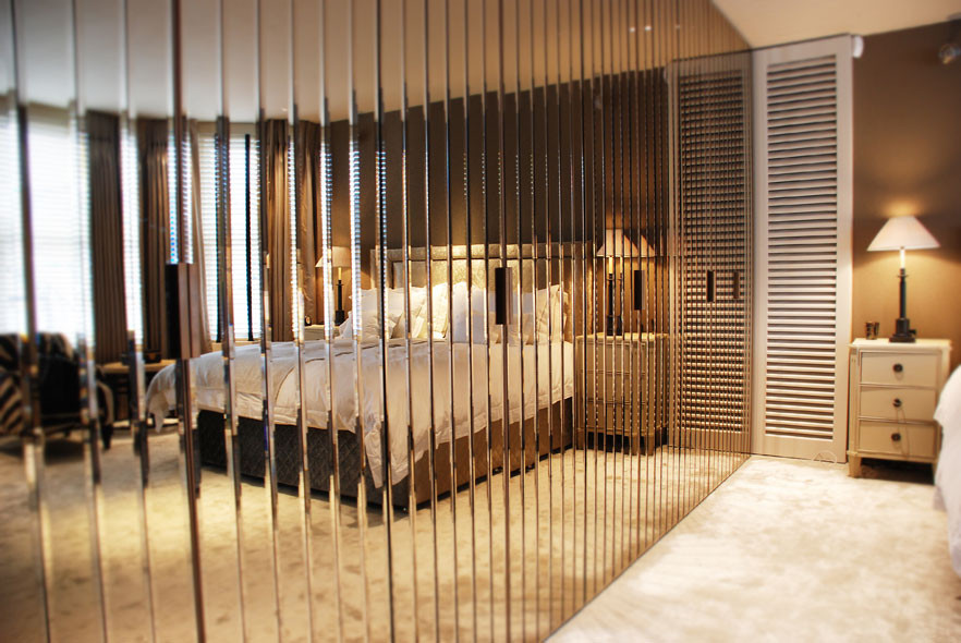 mirrored-wall-luxury-interiors