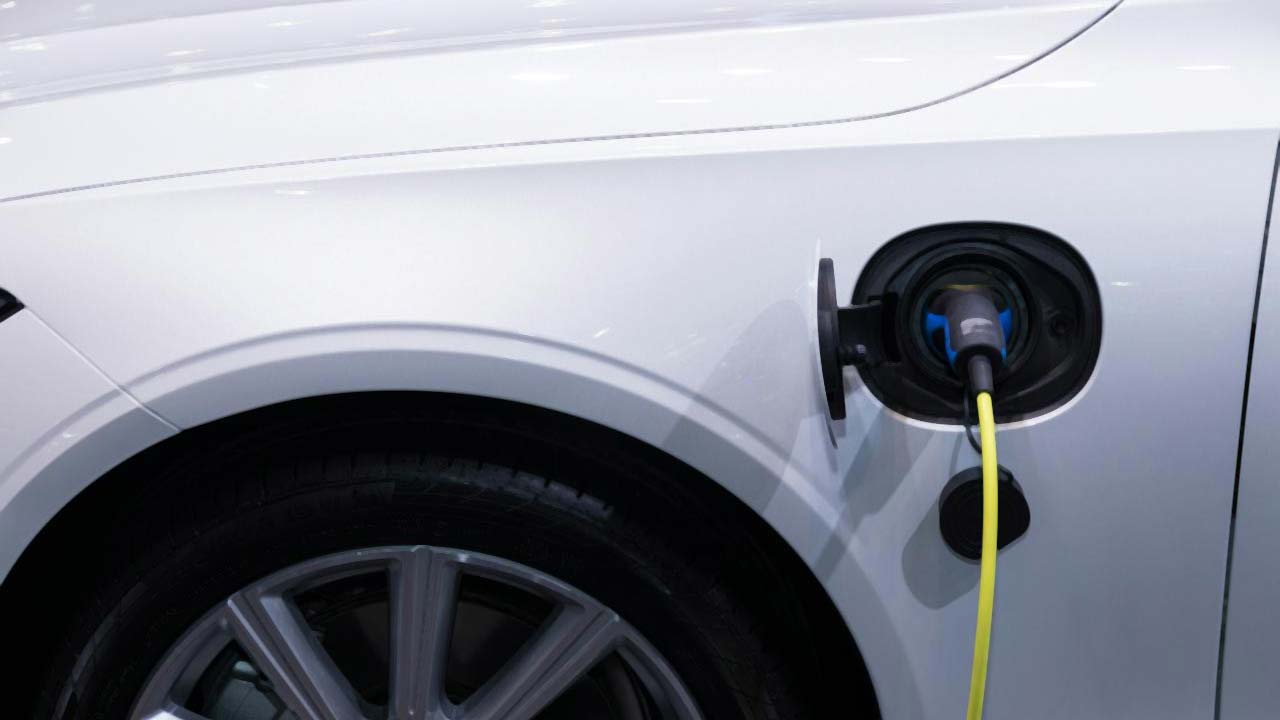 Electric Car Charge Guide