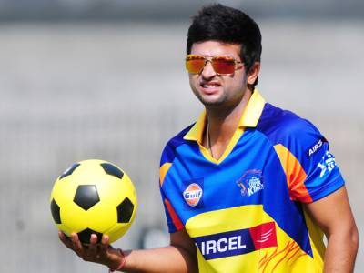 b2ap3_thumbnail_Suresh-Raina.jpg